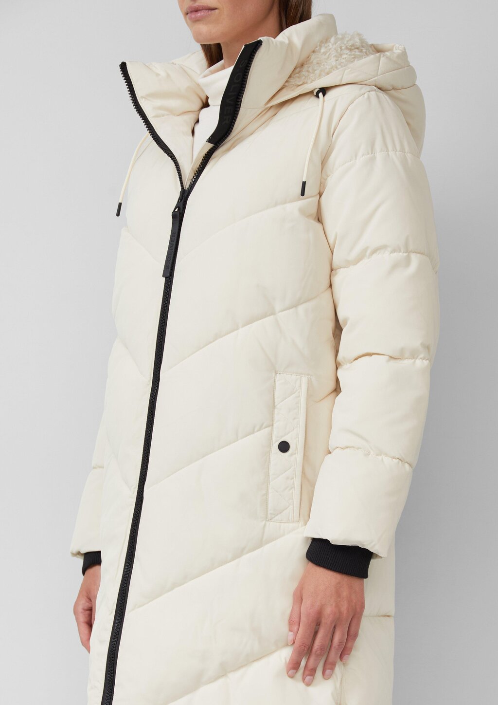 Steppmantel mit Teddyplüsch-Kapuze