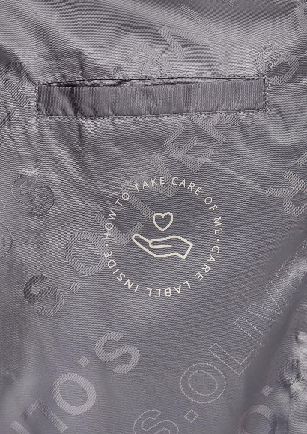 Kurzer Mantel aus Wollmix mit Knopfleiste