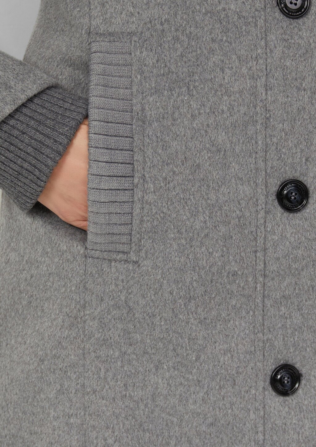 Kurzer Mantel aus Wollmix mit Knopfleiste