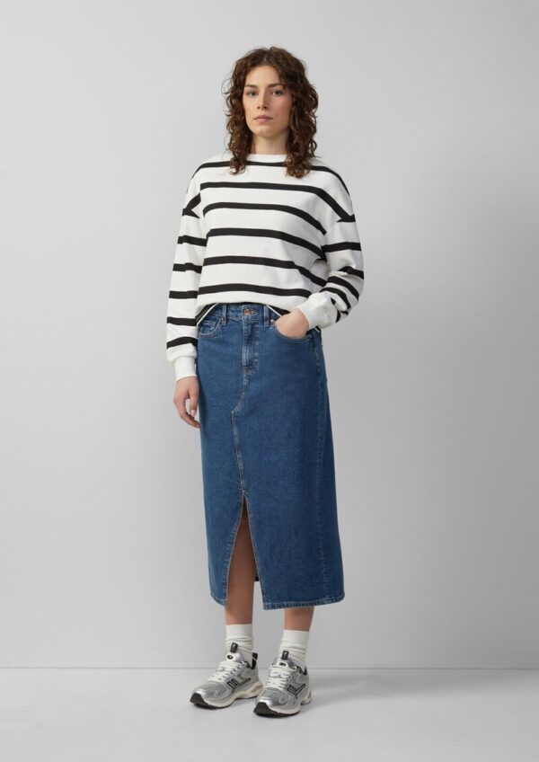 Wadenlanger Denimrock mit Schlitz