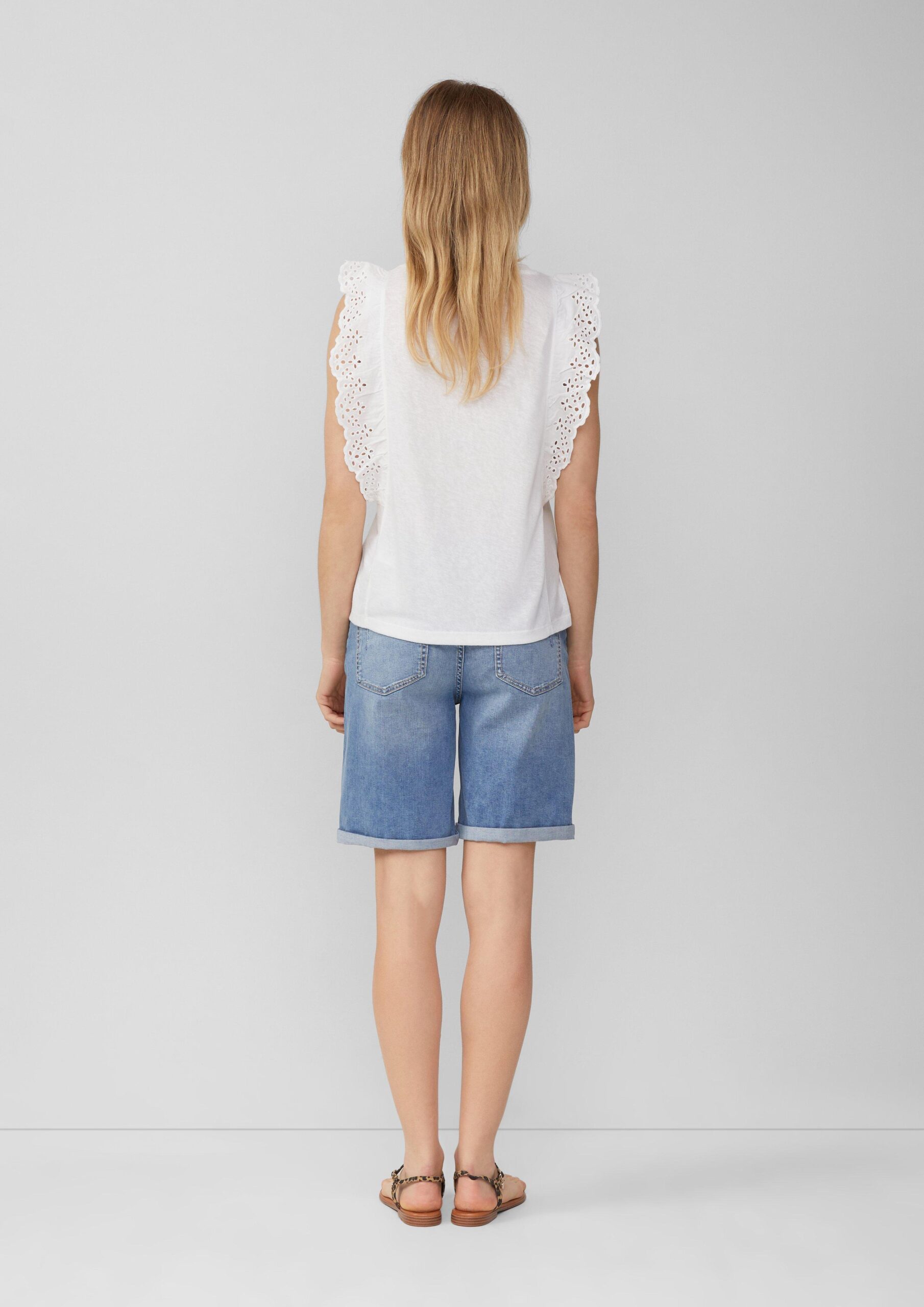 Jersey-Top aus Flammgarn mit Lochstickerei