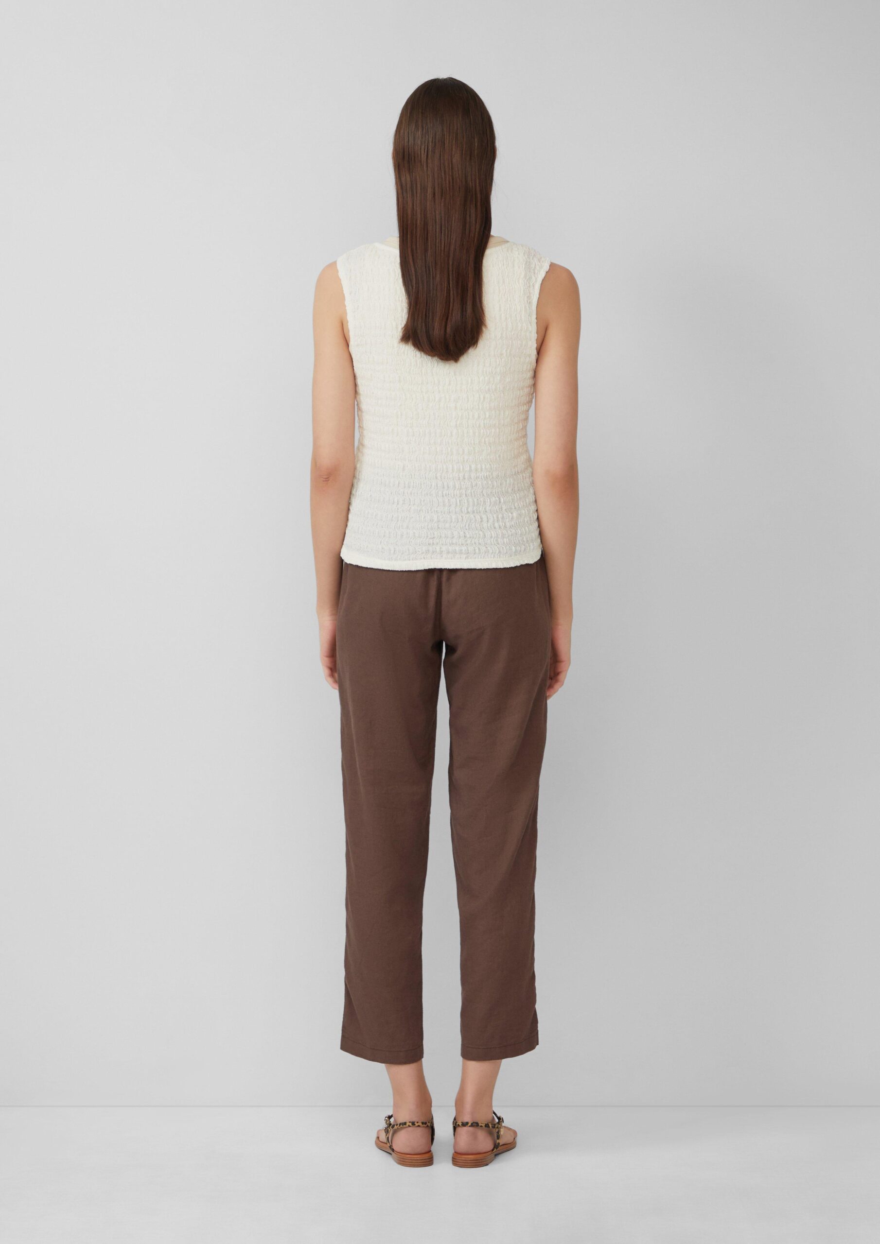 Strukturierte Slim-Fit-Weste aus Baumwollmix