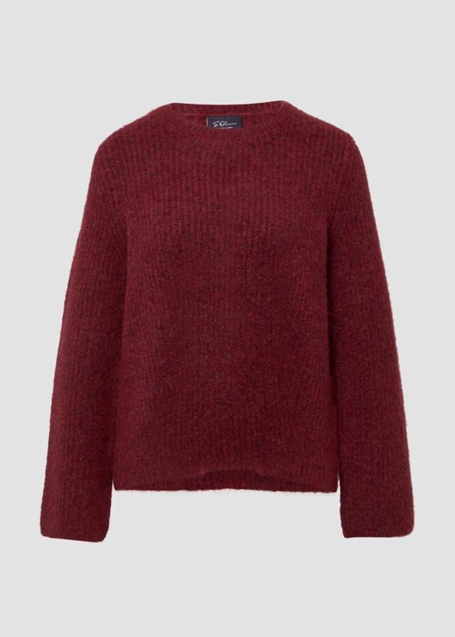 Kuscheliger Pullover mit Ärmeln im Kimono-Stil