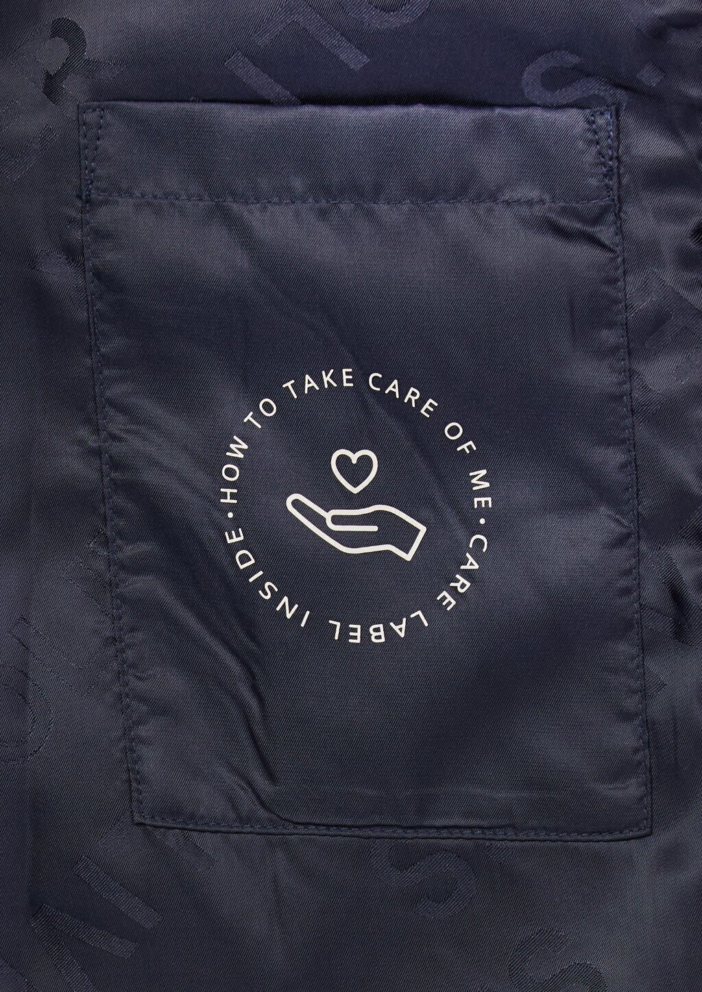 Wollmix-Mantel im Slim Fit mit Gürtel