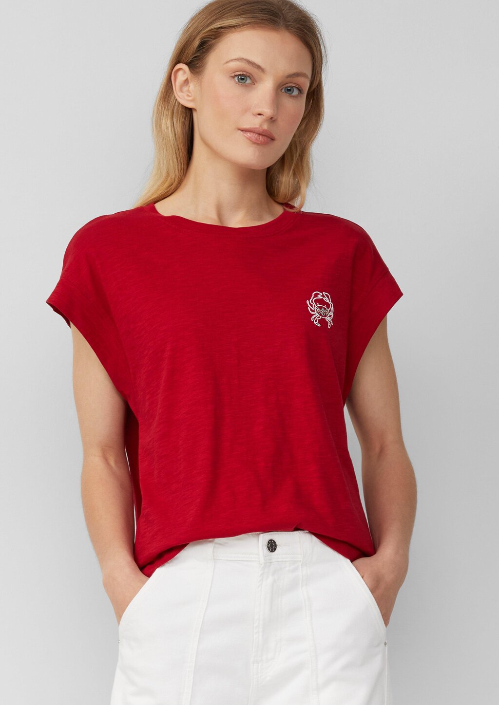 T-Shirt im Relaxed Fit mit kleinem Artwork