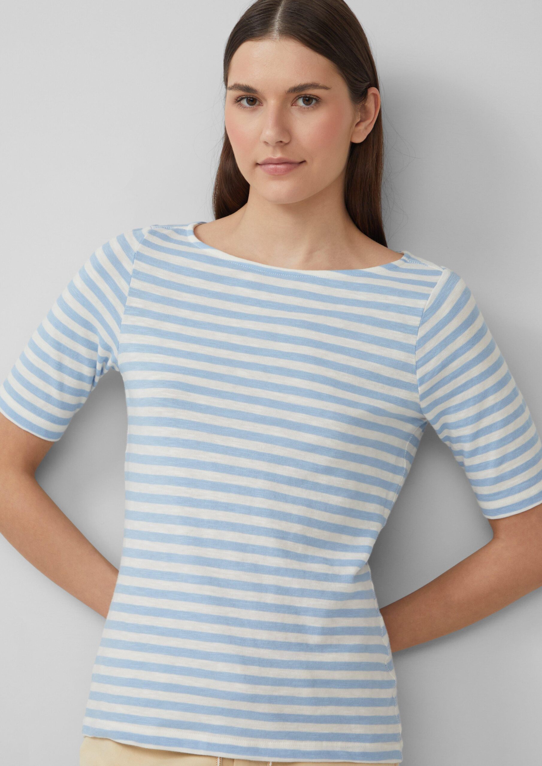 Gestreiftes T-Shirt im Slim Fit mit Flammgarnstruktur