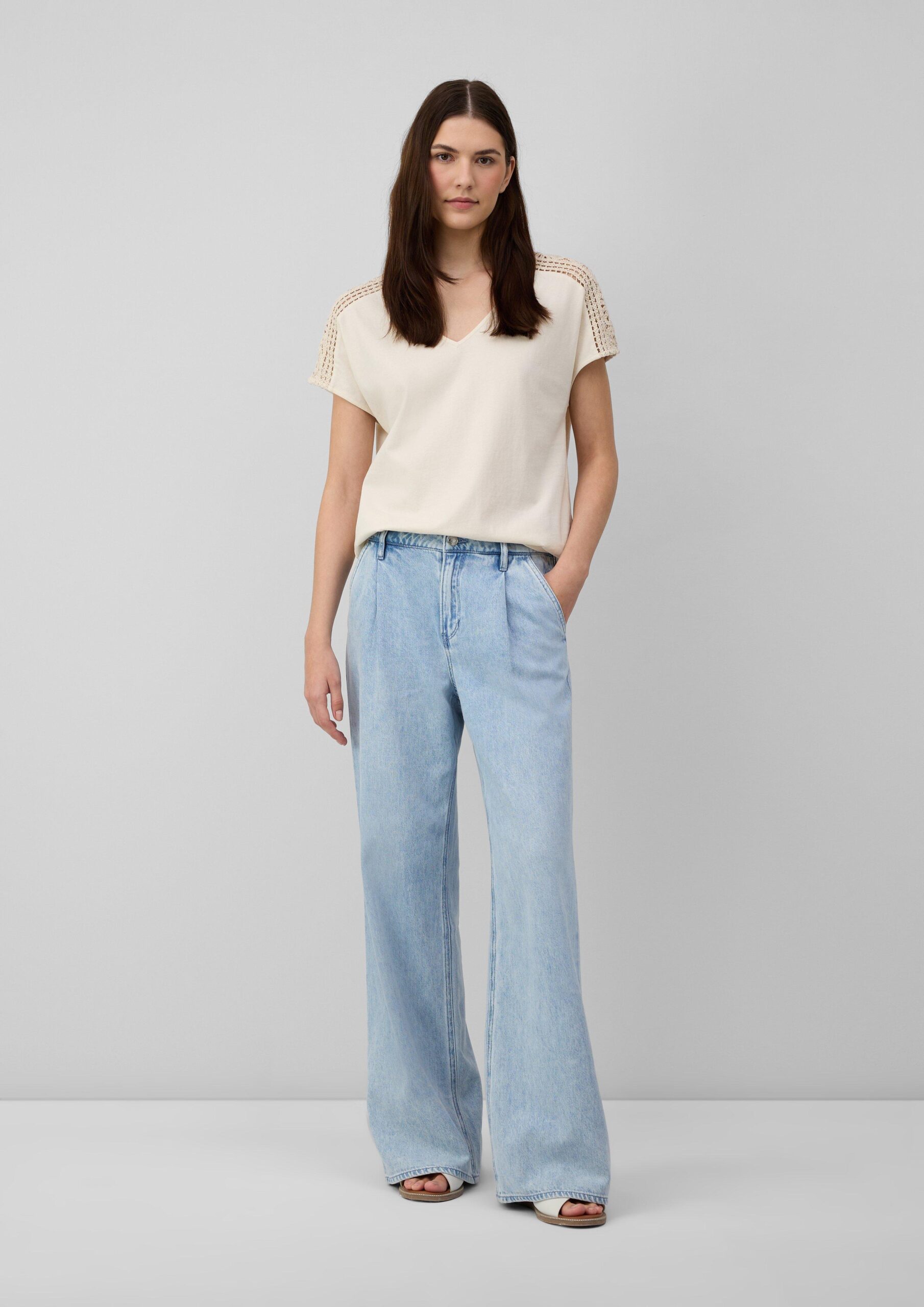 T-Shirt im Relaxed Fit mit Häkelspitze