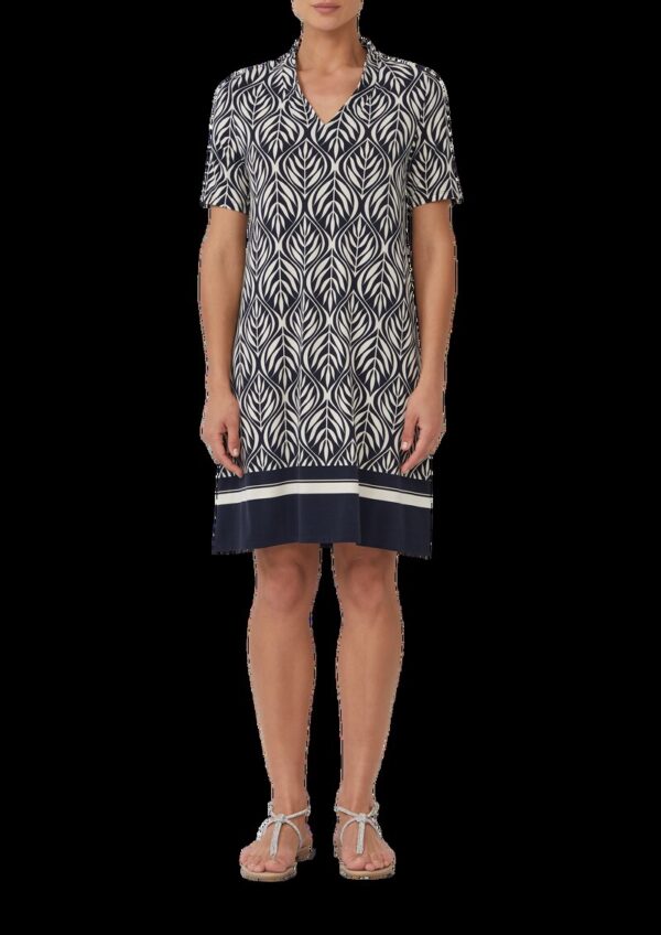 Kurzes Jerseykleid mit V-Ausschnitt