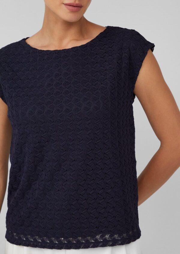Ärmelloses Shirt aus Strickjersey mit U-Boot-Ausschnitt