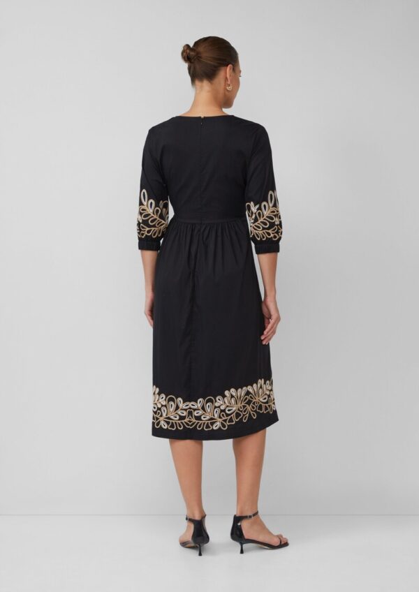 Popeline-Kleid mit Stickereien