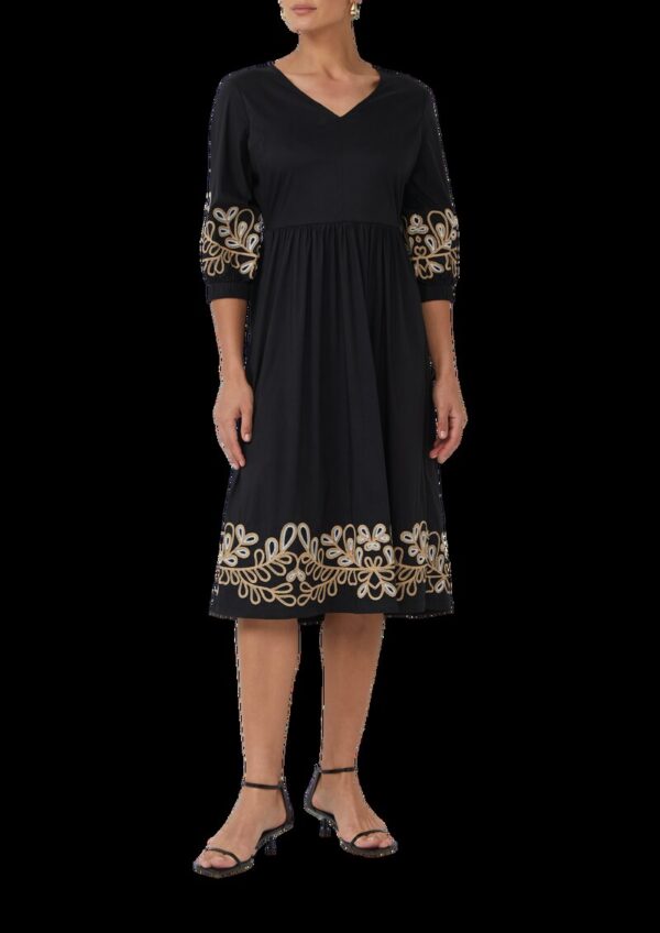 Popeline-Kleid mit Stickereien