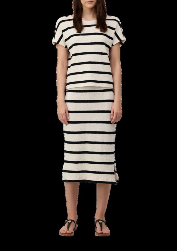 Kurzarm-Sweatshirt aus Strickjersey mit überschnittenen Schultern