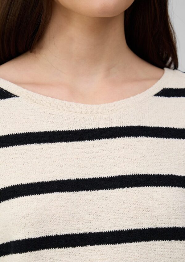 Kurzarm-Sweatshirt aus Strickjersey mit überschnittenen Schultern