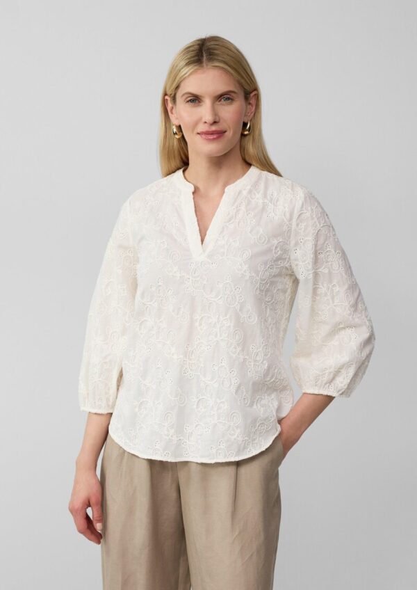 Baumwollbluse mit Stickereien und 3/4-Ärmeln