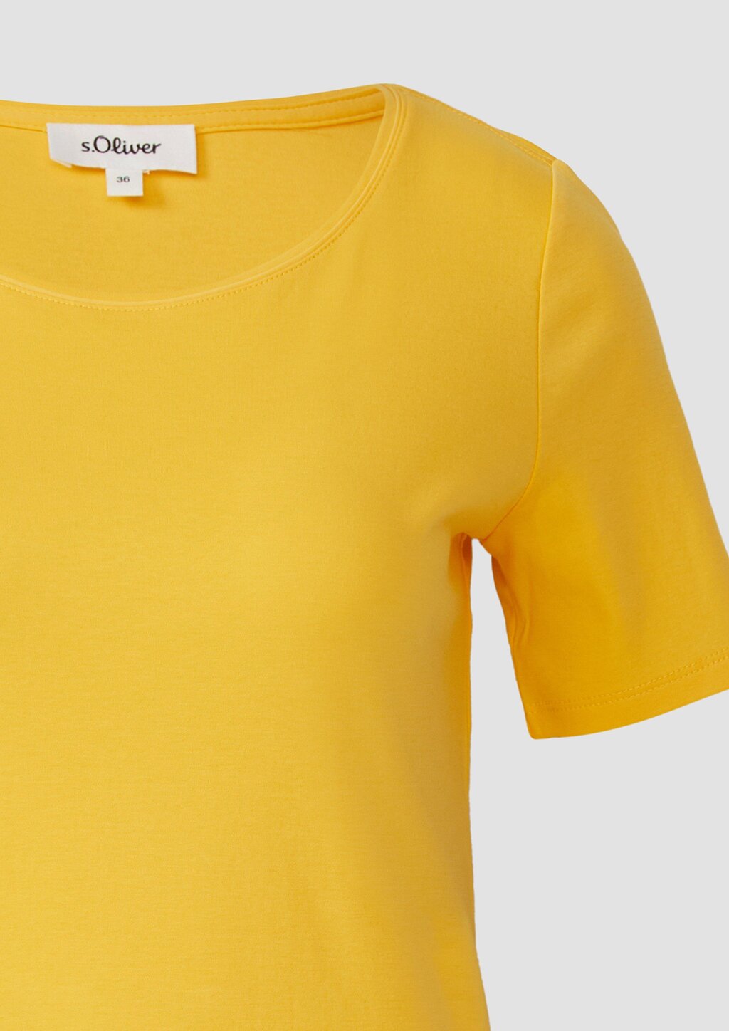 T-Shirt aus Interlockjersey im Slim Fit