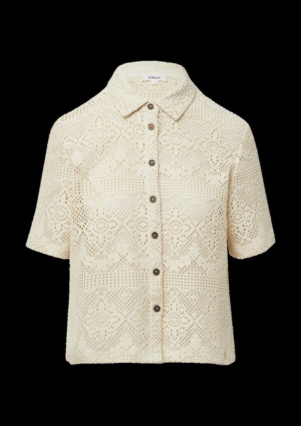 Leicht transparentes Shirt aus Häkelspitze