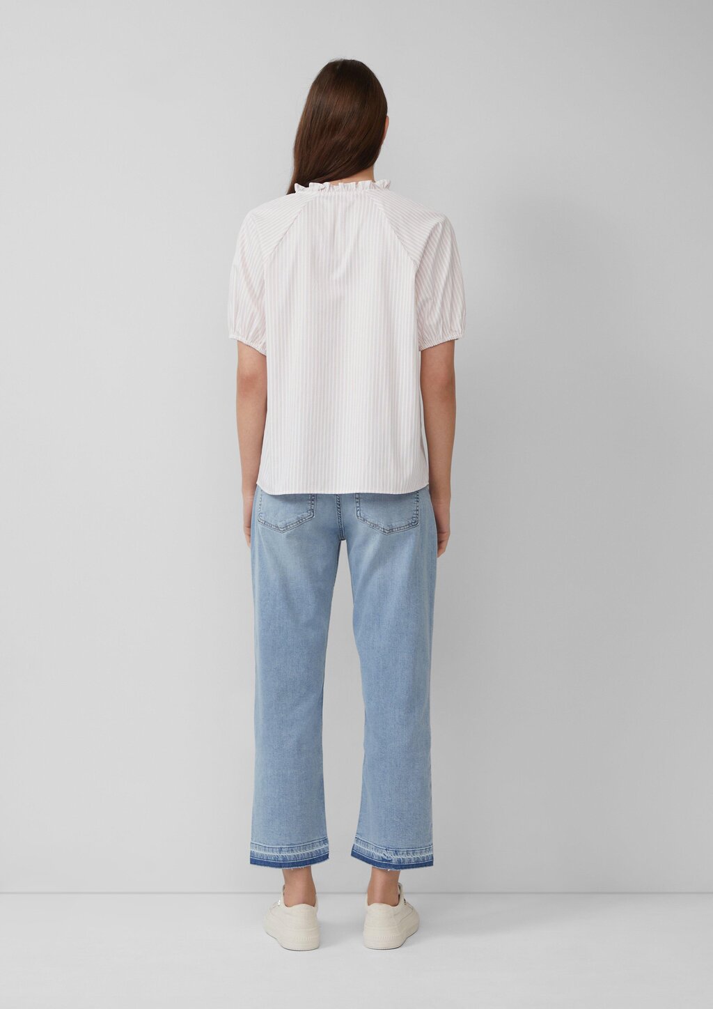 Bluse im Relaxed Fit mit Rüschenkragen