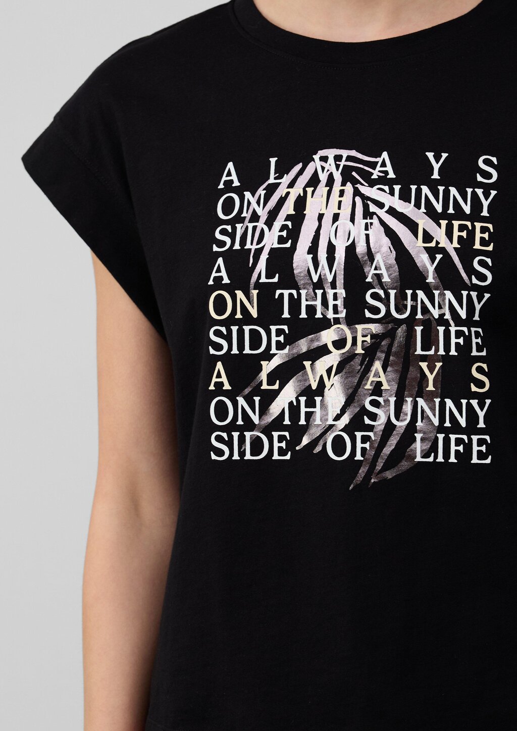 T-Shirt im Relaxed Fit mit Folienprint