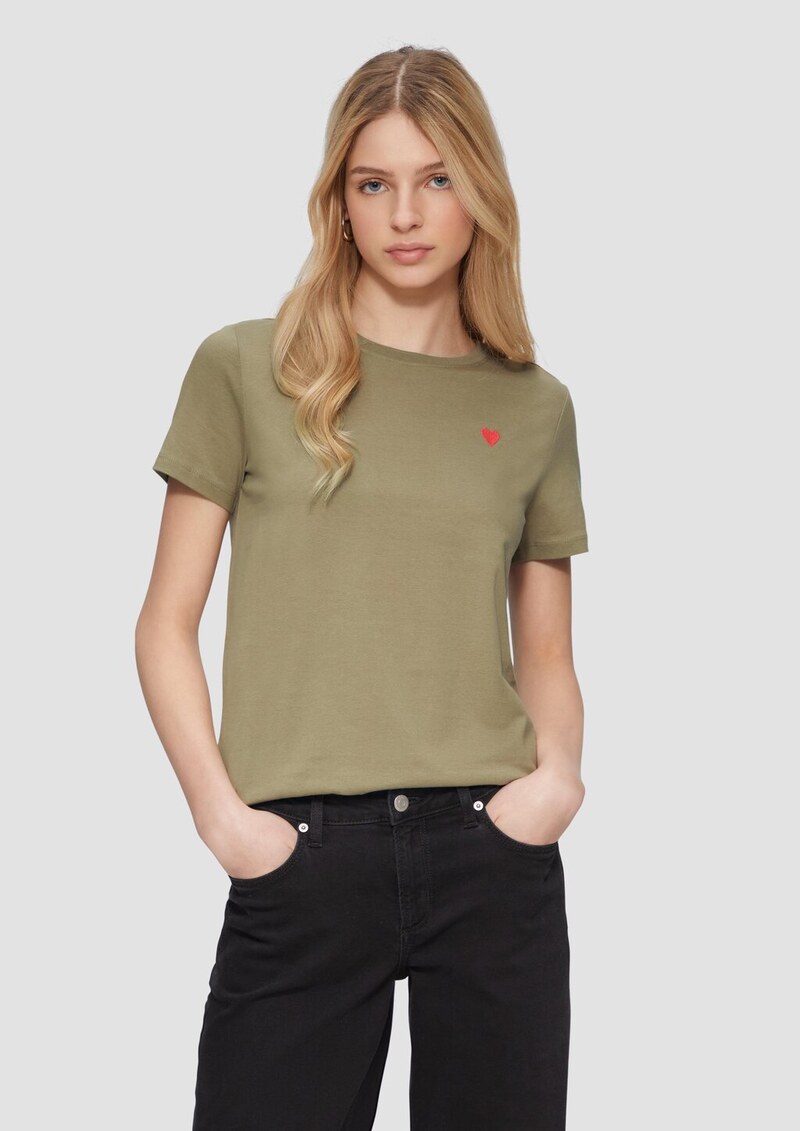 Jerseyshirt mit Herz-Stickerei