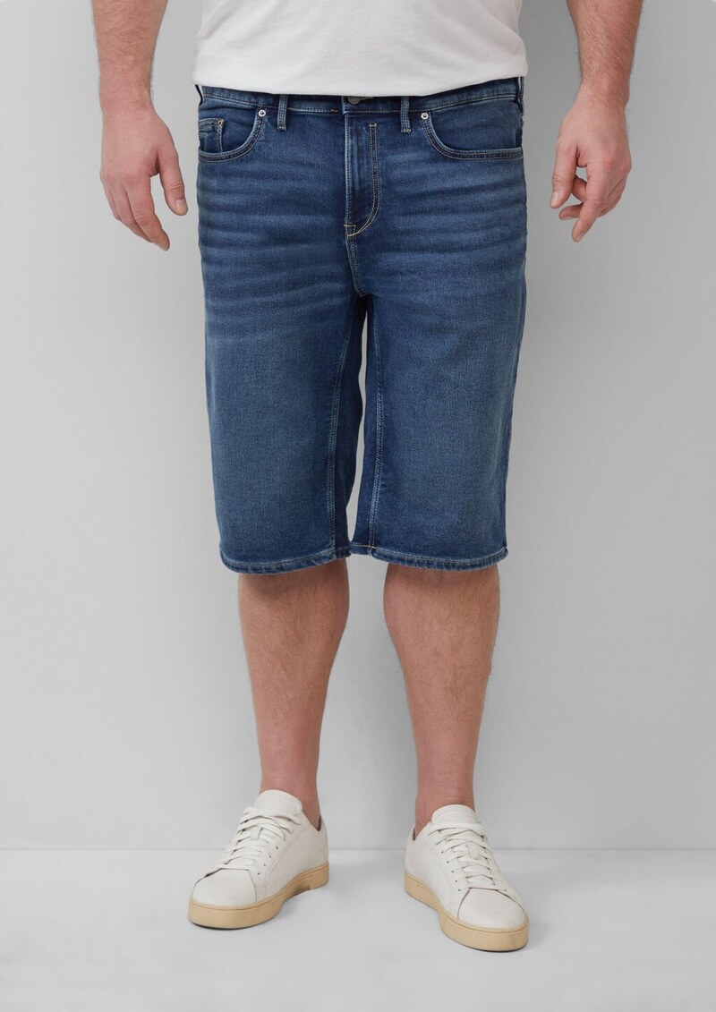 Jeans-Shorts / Regular Fit / Mid Rise / Straight Leg