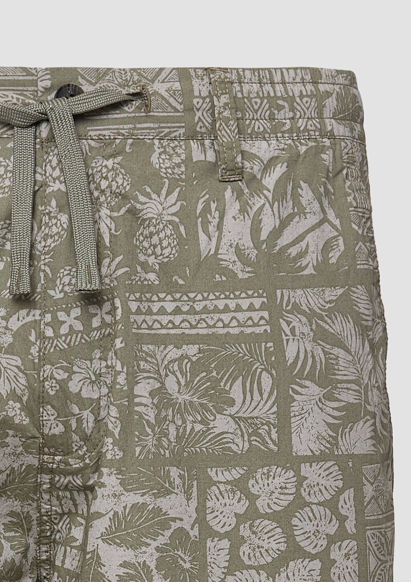 Detroit: Bermuda im Relaxed Fit und All-over-Print