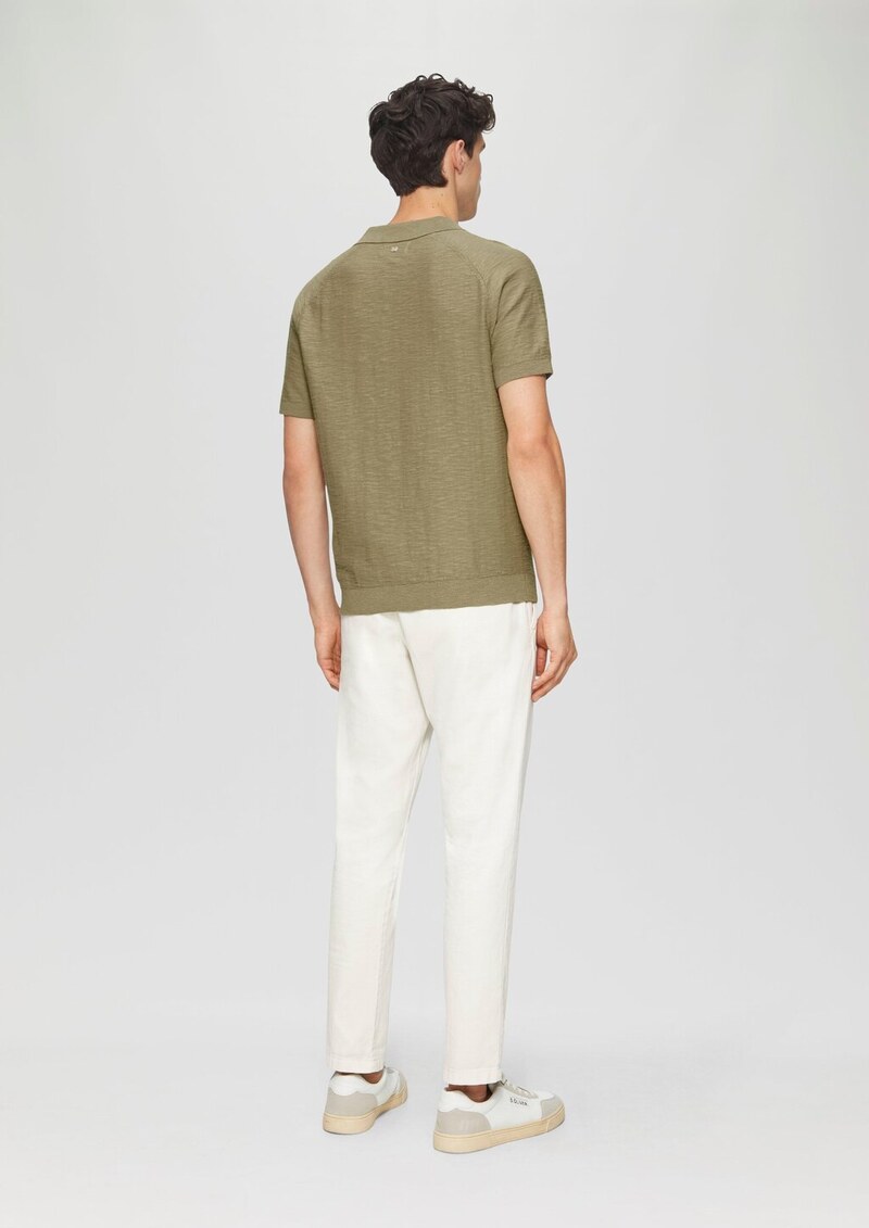 Gestricktes Poloshirt mit Flammgarnstruktur