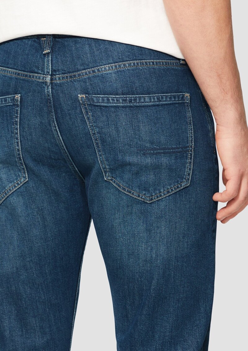 Jeans Benito / Regular Fit / Mid Rise / Straight Leg / 5-Gear-Denim