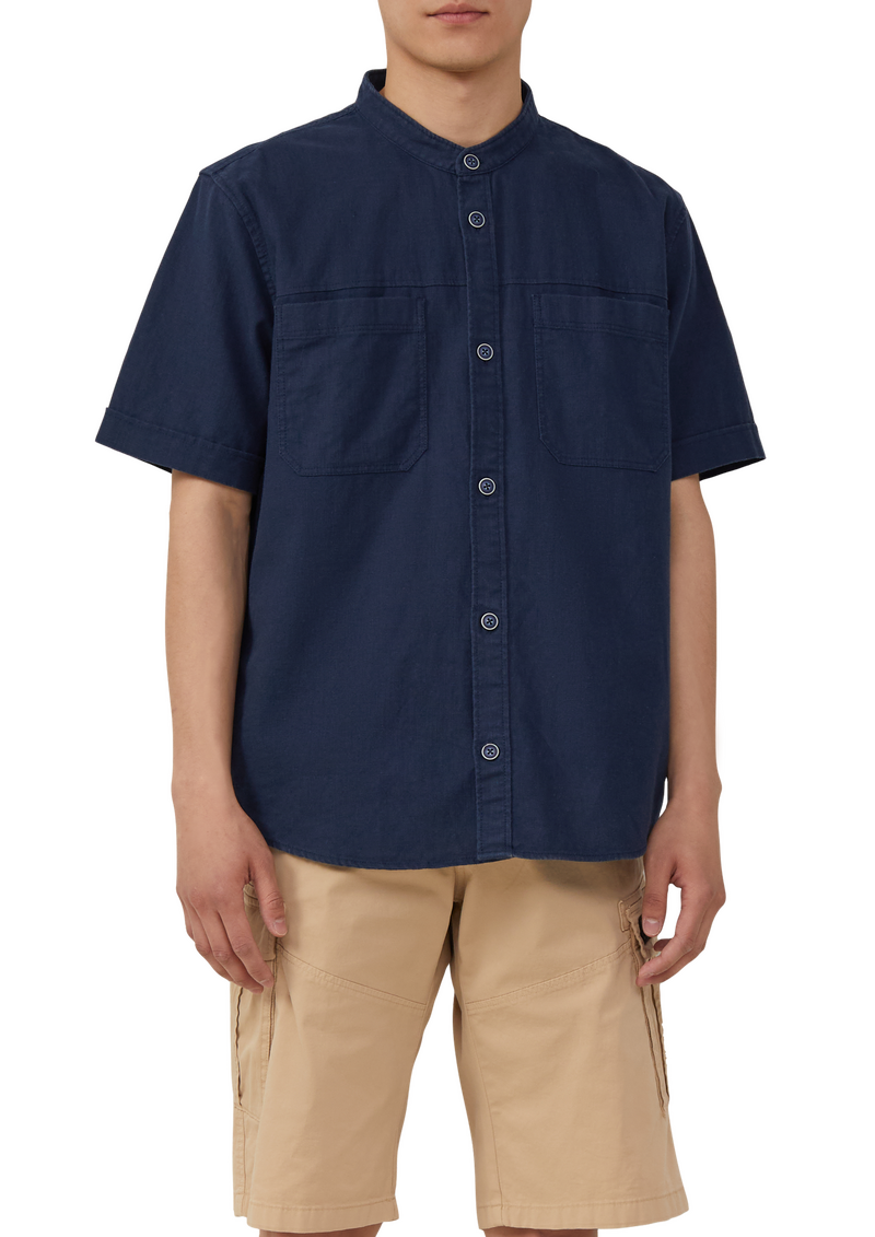 Relaxed Fit: Kurzarmhemd mit Stehkragen aus Leinenmix