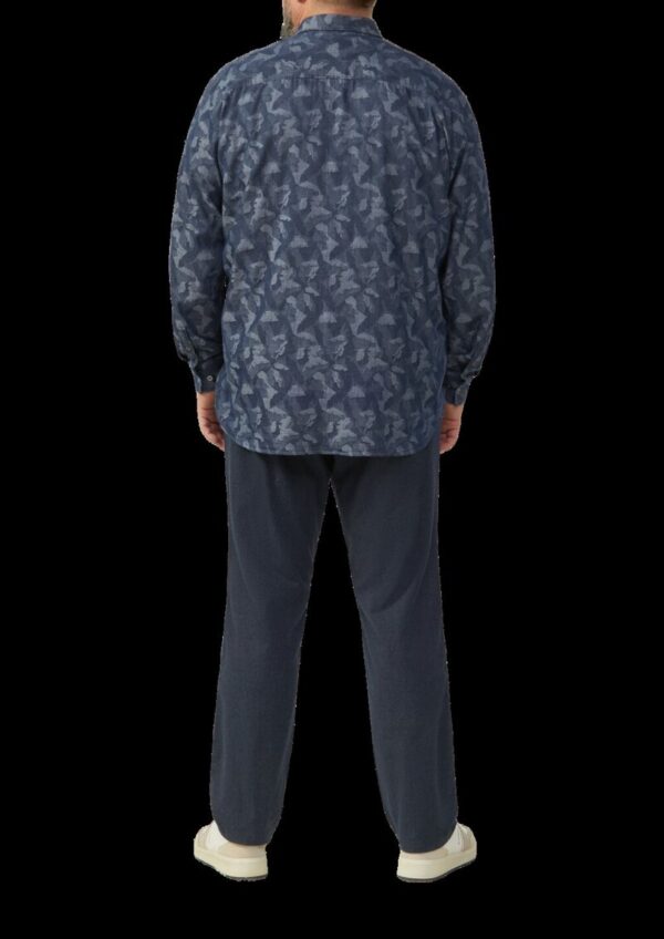 Regular Fit: Leichtes Jacquard-Hemd mit Button-Down-Kragen