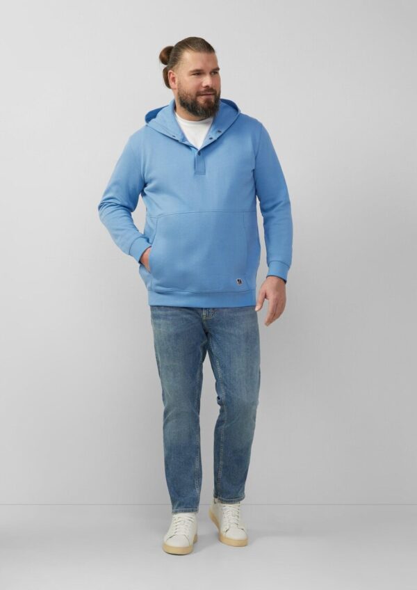 Strukturierter Hoodie mit Druckknöpfen und Kängurutasche