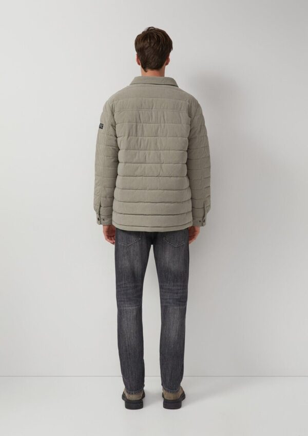 Gestepptes Cord-Overshirt mit aufgesetzten Taschen