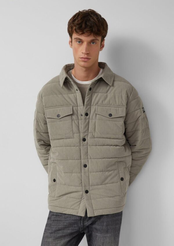 Gestepptes Cord-Overshirt mit aufgesetzten Taschen