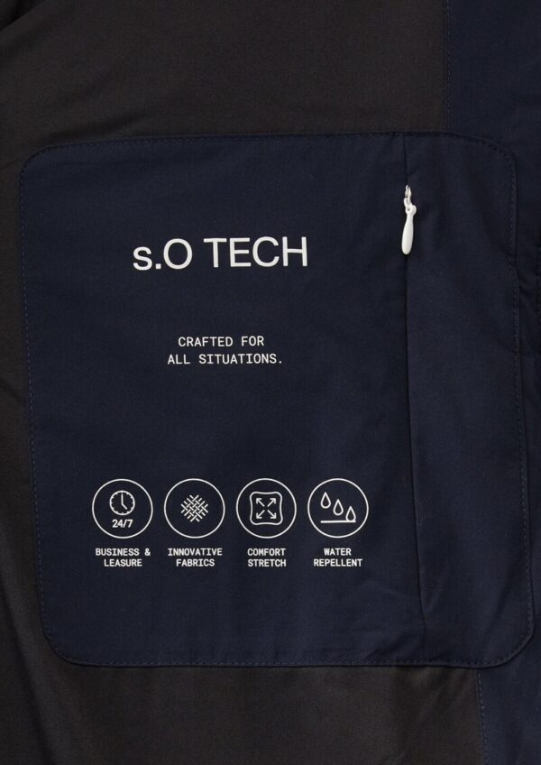 Wasserabweisender Funktions-Mantel mit Stretch und leichter Wattierung