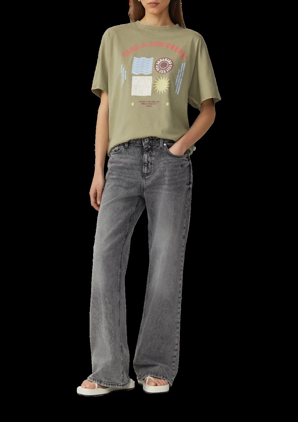 Gewaschenes T-Shirt mit Frontprint