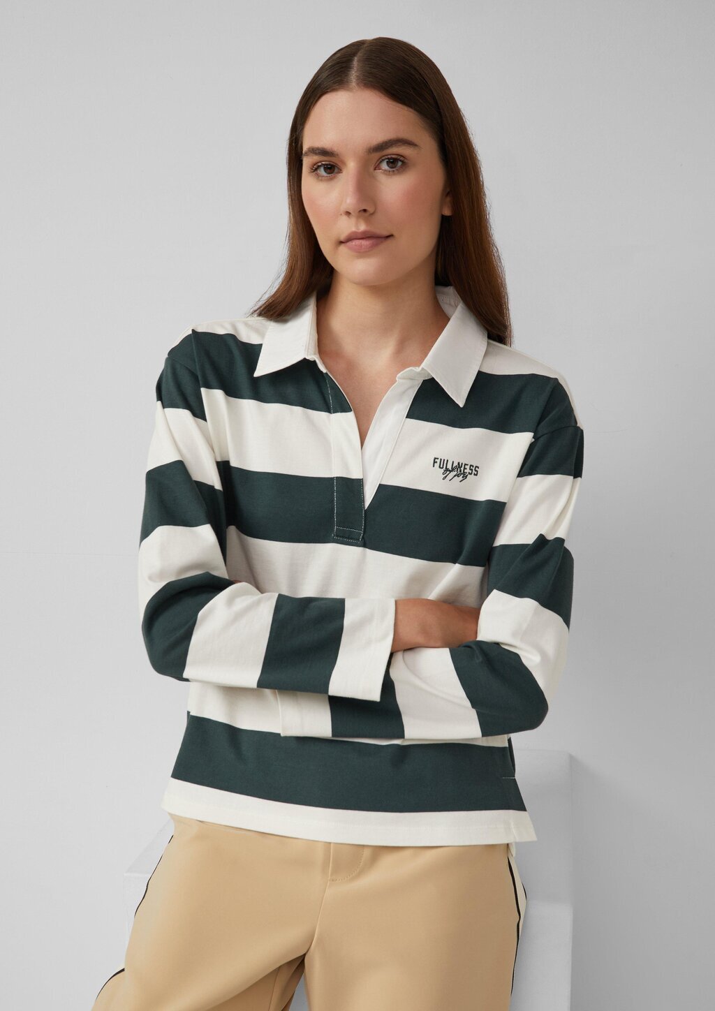 Shirt im Polo-Stil mit Stickerei