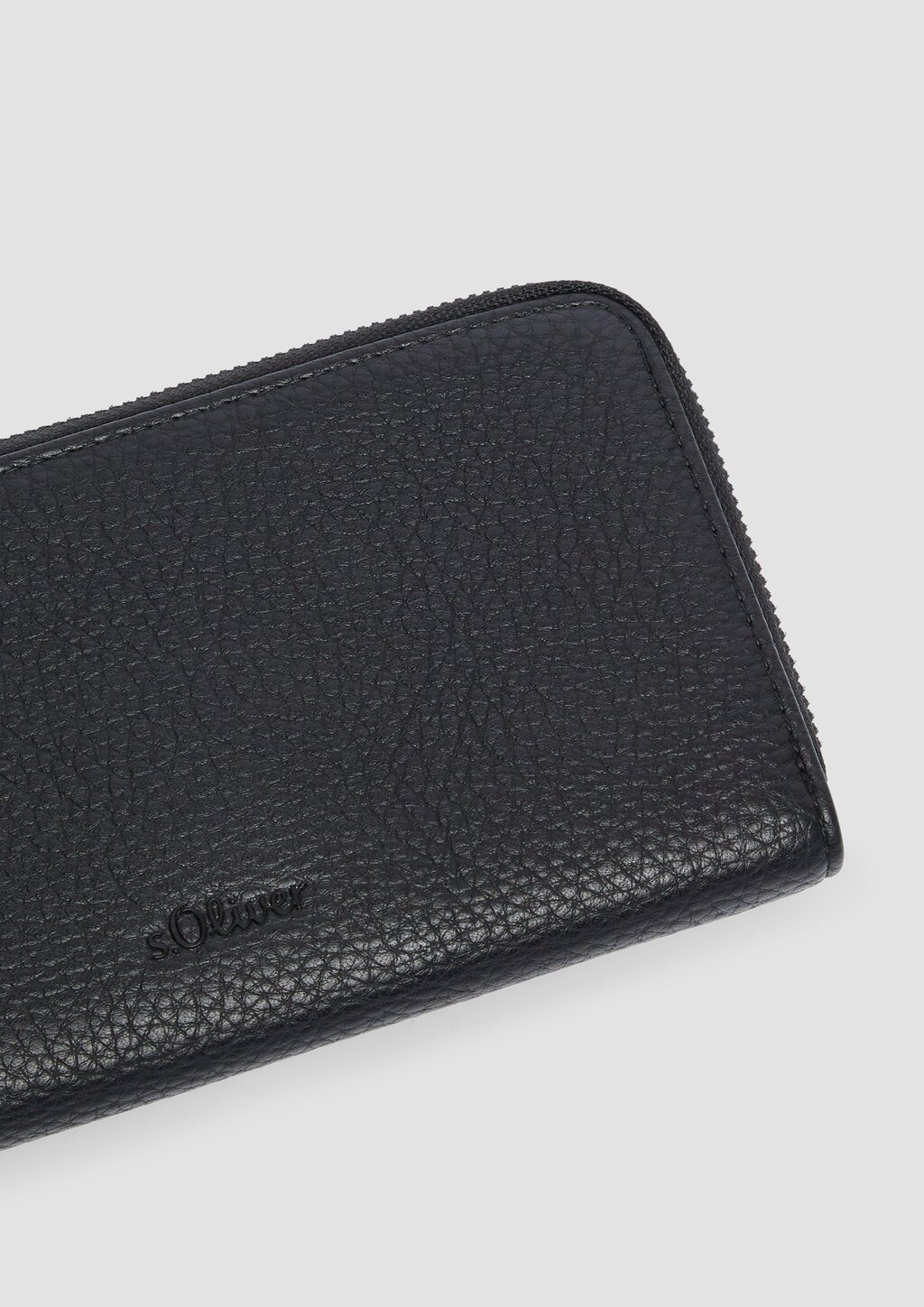 Portemonnaie aus Lederimitat mit Leo-Futter