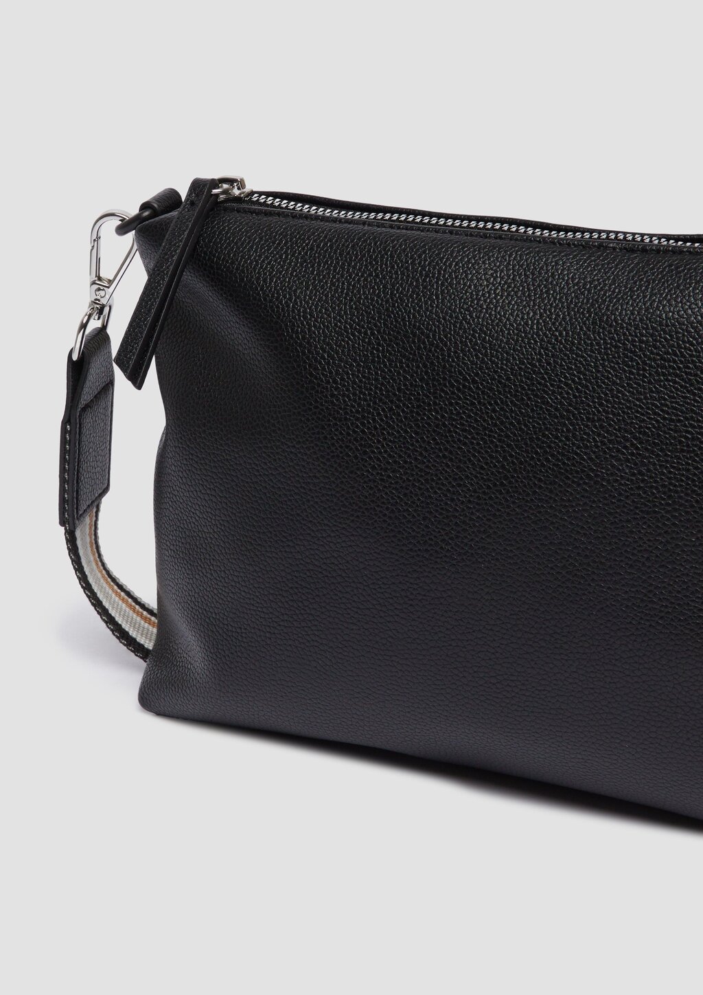 City-Bag aus Lederimitat mit abnehmbarem Schultergurt