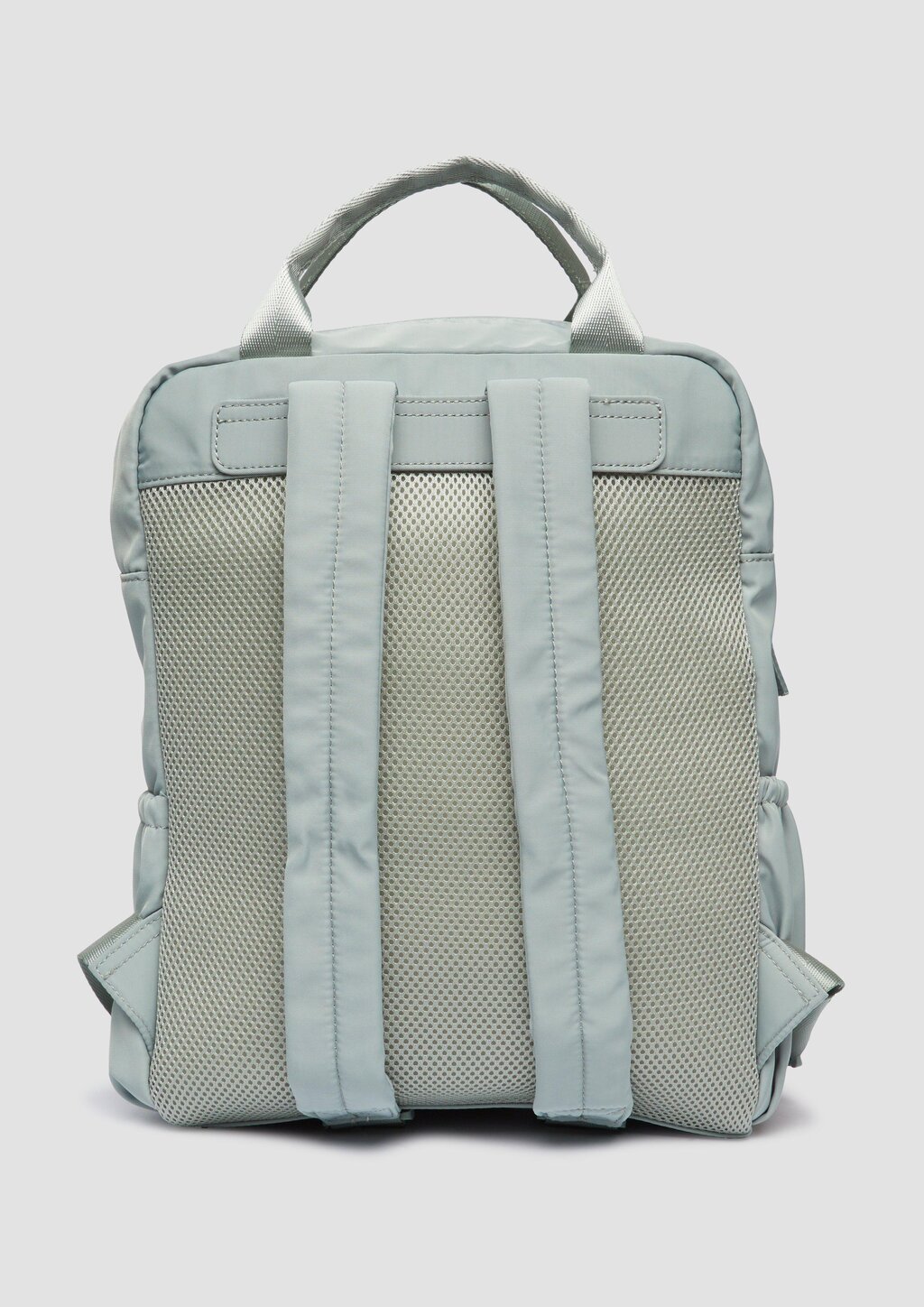 Rucksack mit Flaschenhalter, Fronttaschen und Innenfunktionen