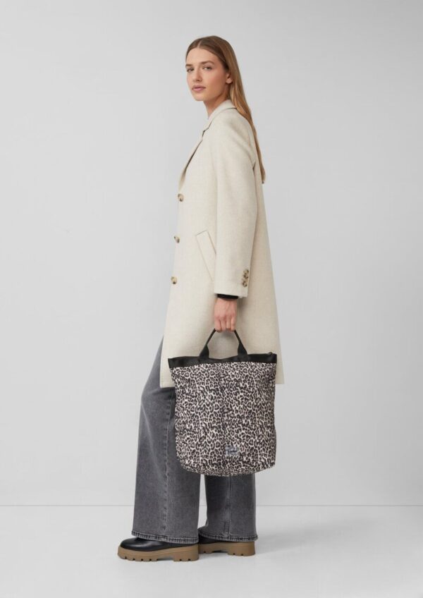 Rucksack aus Nylon mit Animal-Muster und Label-Patch