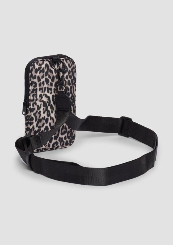 Handy-Tasche aus Nylon mit Leo-Print