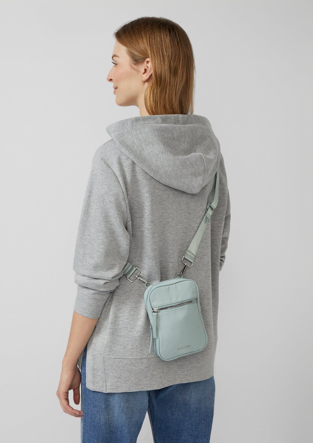 Umhänge-Tasche mit abnehmbarem Schultergurt