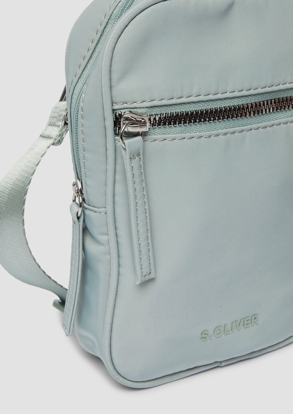 Umhänge-Tasche mit abnehmbarem Schultergurt