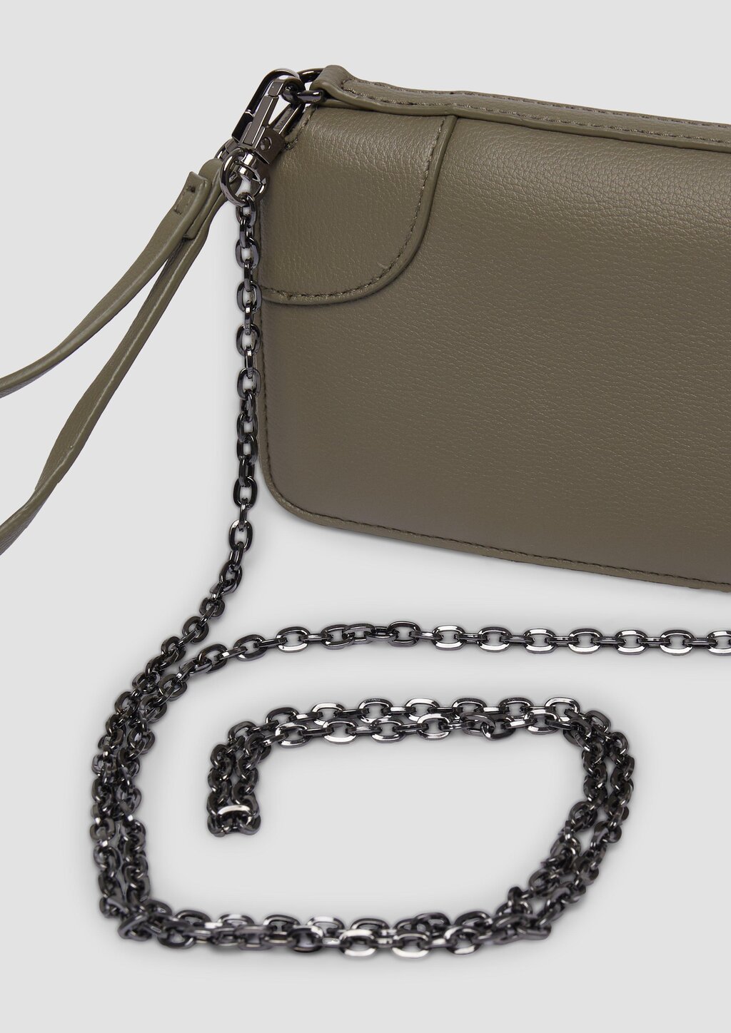 Portemonnaie aus Lederimitat mit abnehmbarem Kettenschulterriemen