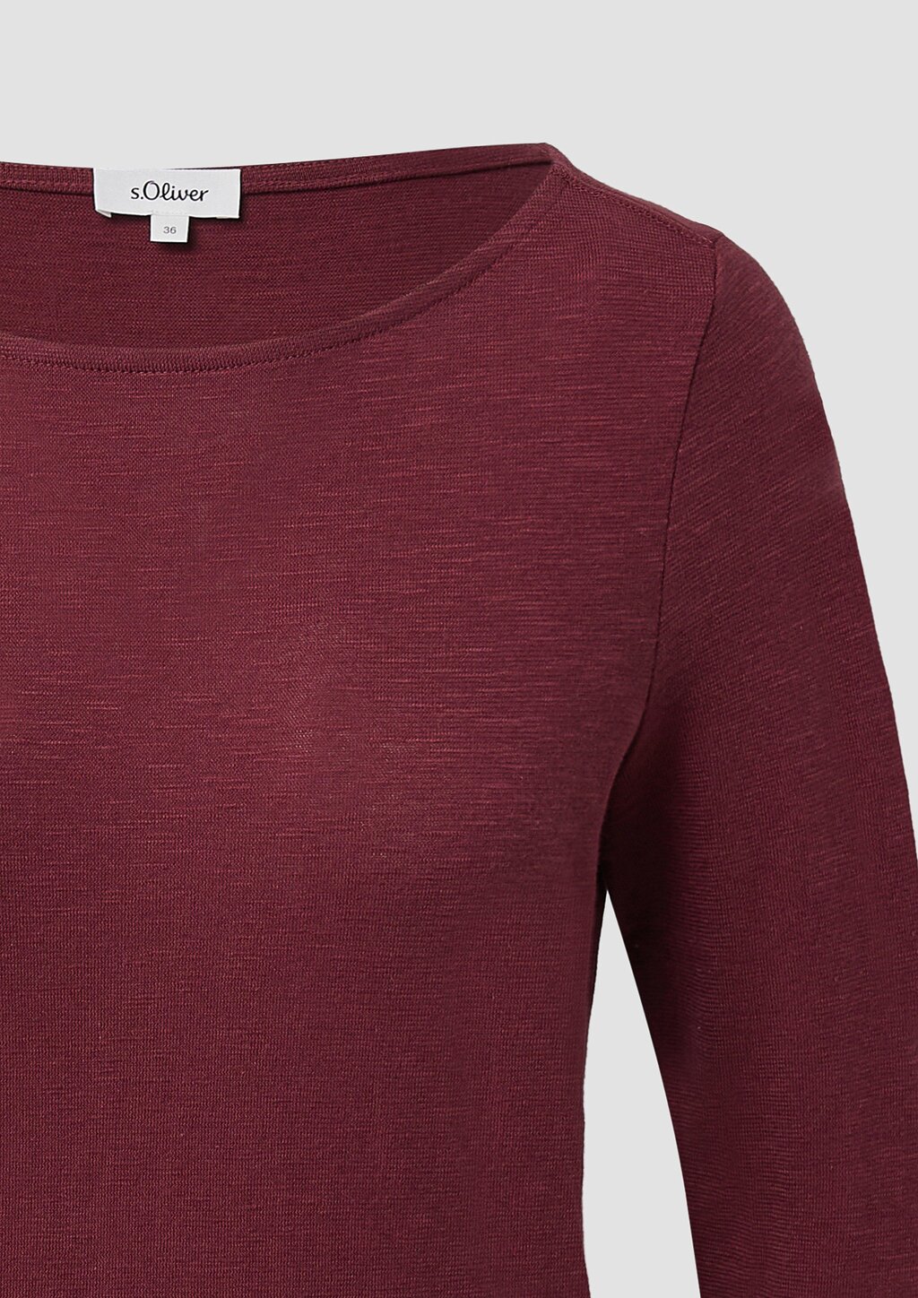 Slim-Fit-Longsleeve aus Baumwollslub mit U-Boot-Ausschnitt