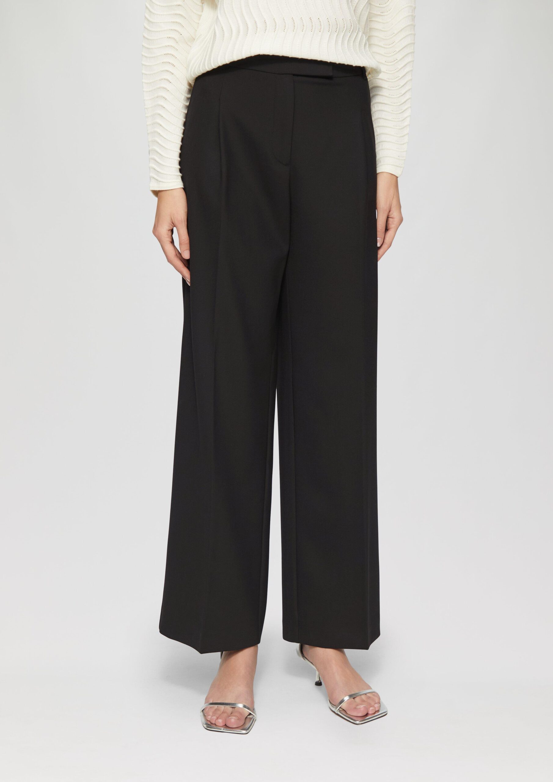 Hose aus Viskosemix mit Bundfalten