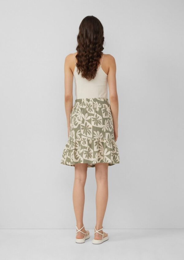 Musselin-Rock mit Volant