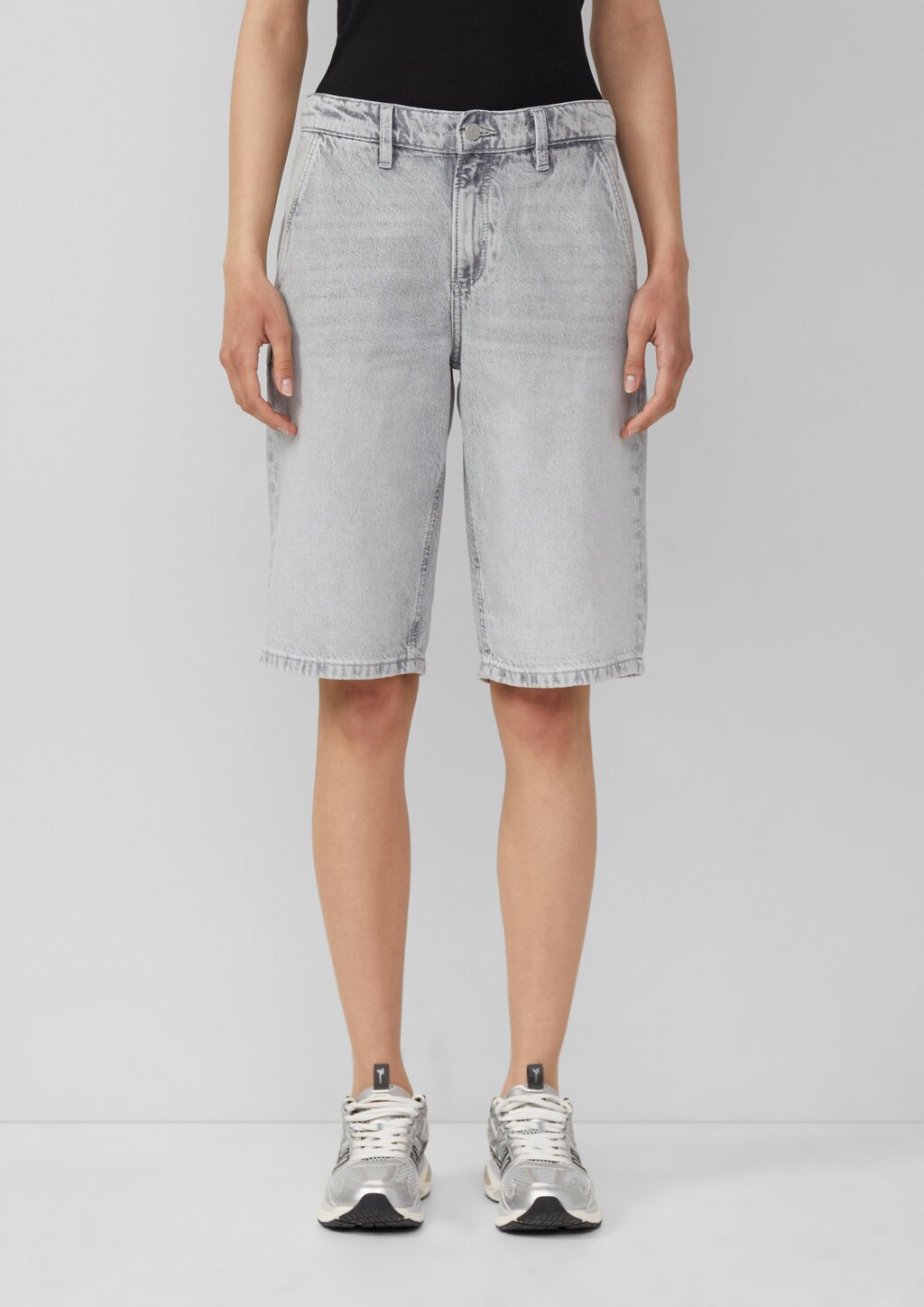 Bermuda Skater / Relaxed Fit / Mid Rise