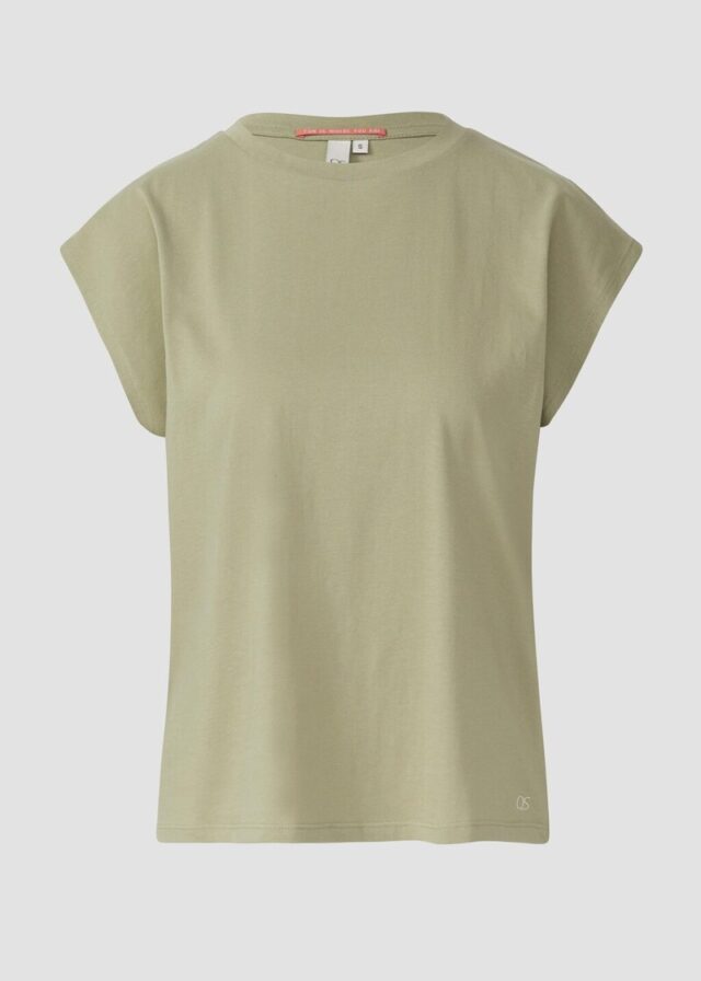 T-Shirt mit leicht überschnittenen Schultern