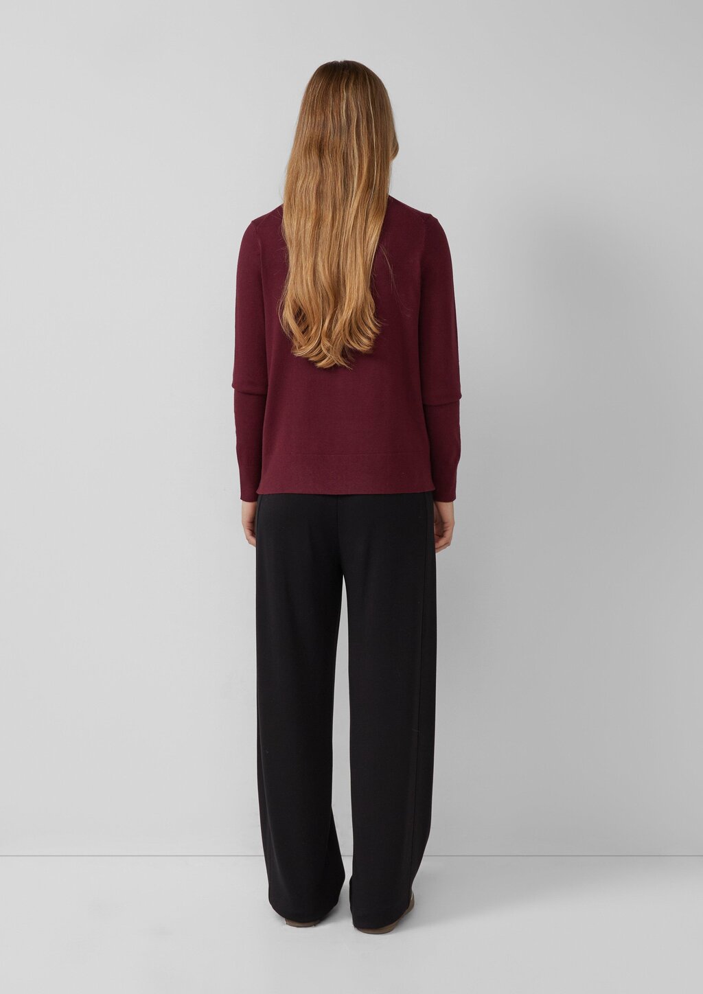 Feinstrickpullover aus Viskosemix mit Rollkragen