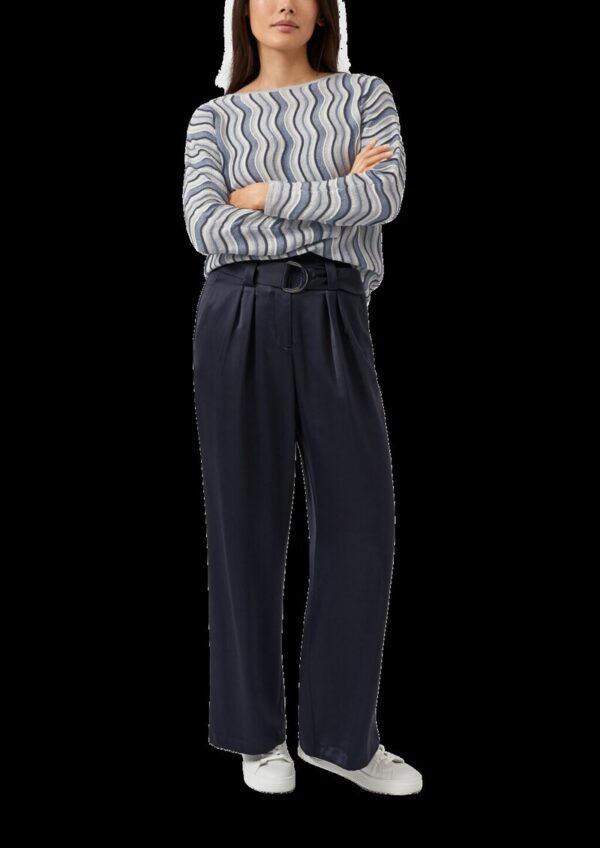 Leichter Feinstrick-Pullover mit Wellenstrukturmuster und Glitzergarn